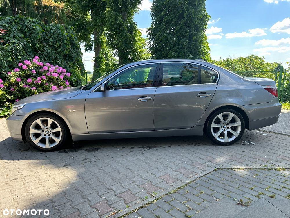 BMW Seria 5 530d Edition Sport - 2