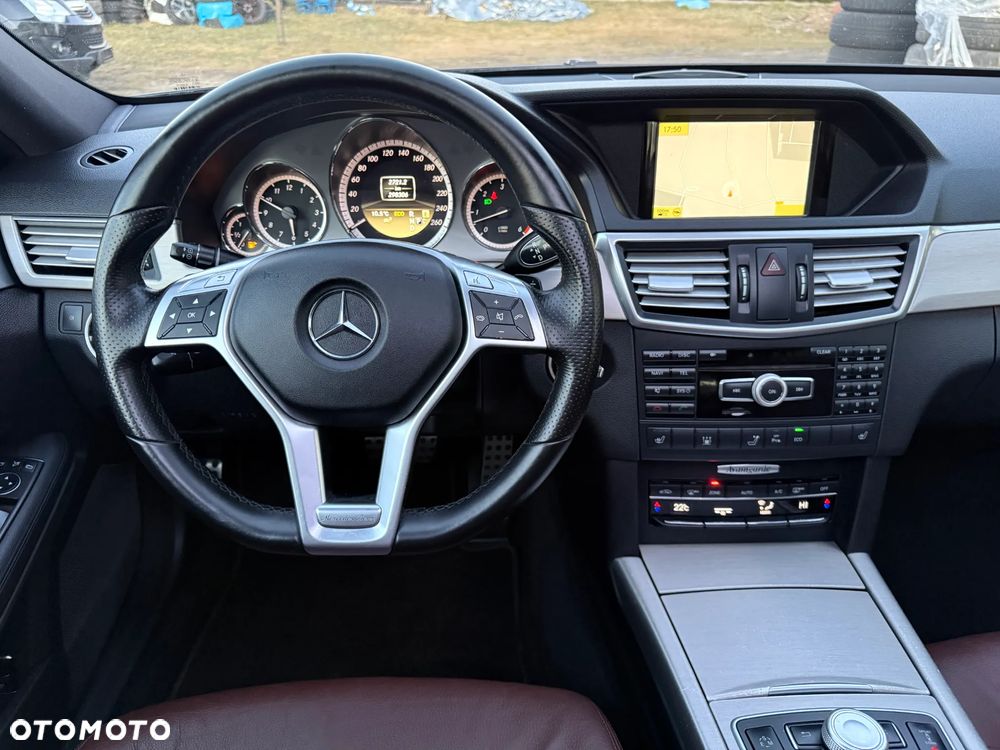 Mercedes-Benz Klasa E 350 CDI BlueEff Avantgarde - 28