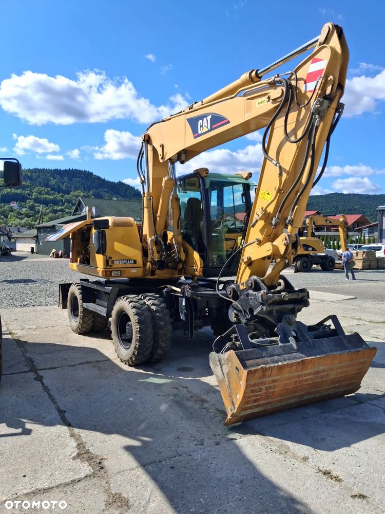 Caterpillar CAT 313C - 8