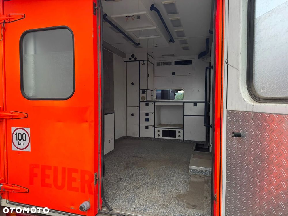 Mercedes-Benz Sprinter 413 CDI Kamper - 4