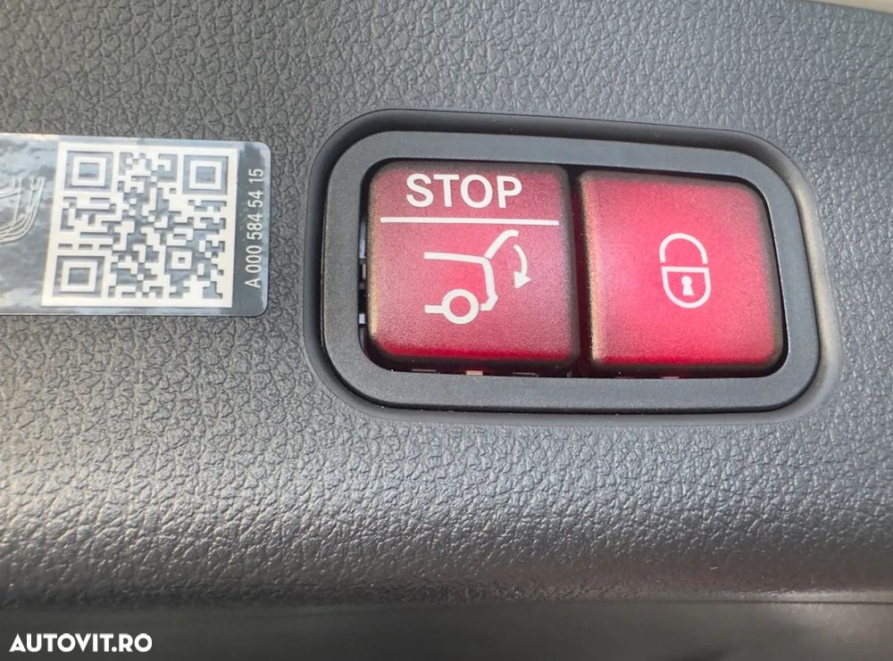 Mercedes-Benz GLC 200 4Matic 9G-TRONIC AMG Line Advanced - 9