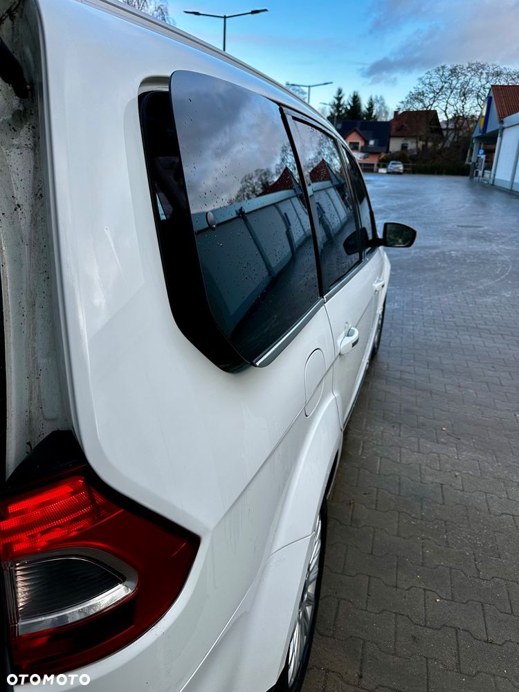 Ford Galaxy 2.0 TDCi DPF Titanium - 35