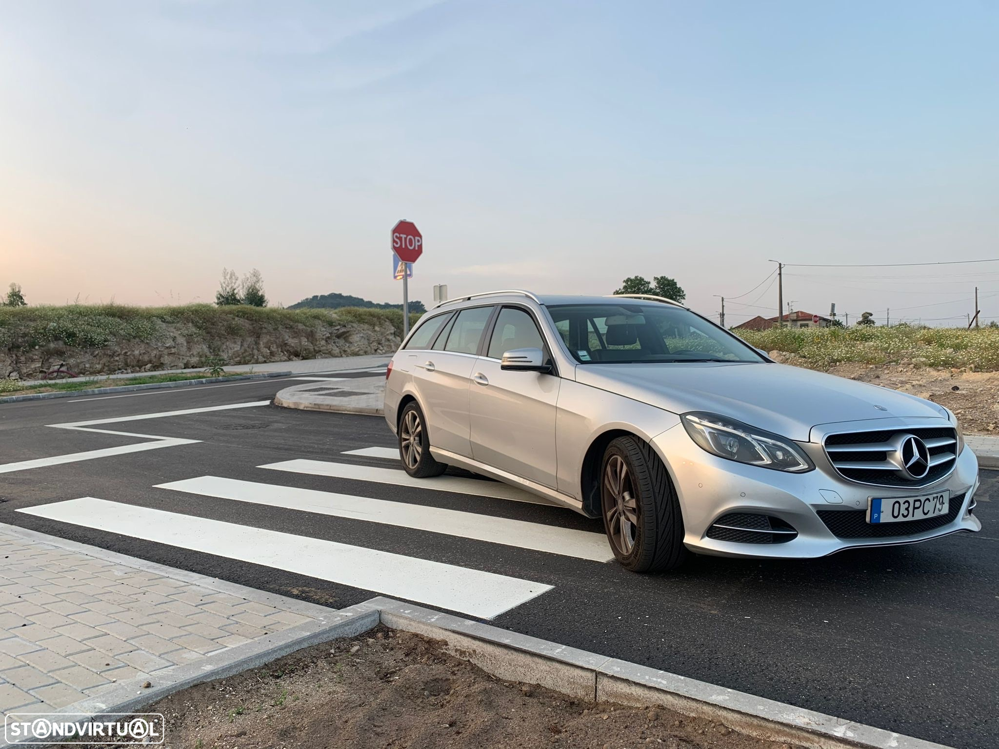 Mercedes-Benz E 300 BlueTEC Hybrid Elegance - 2