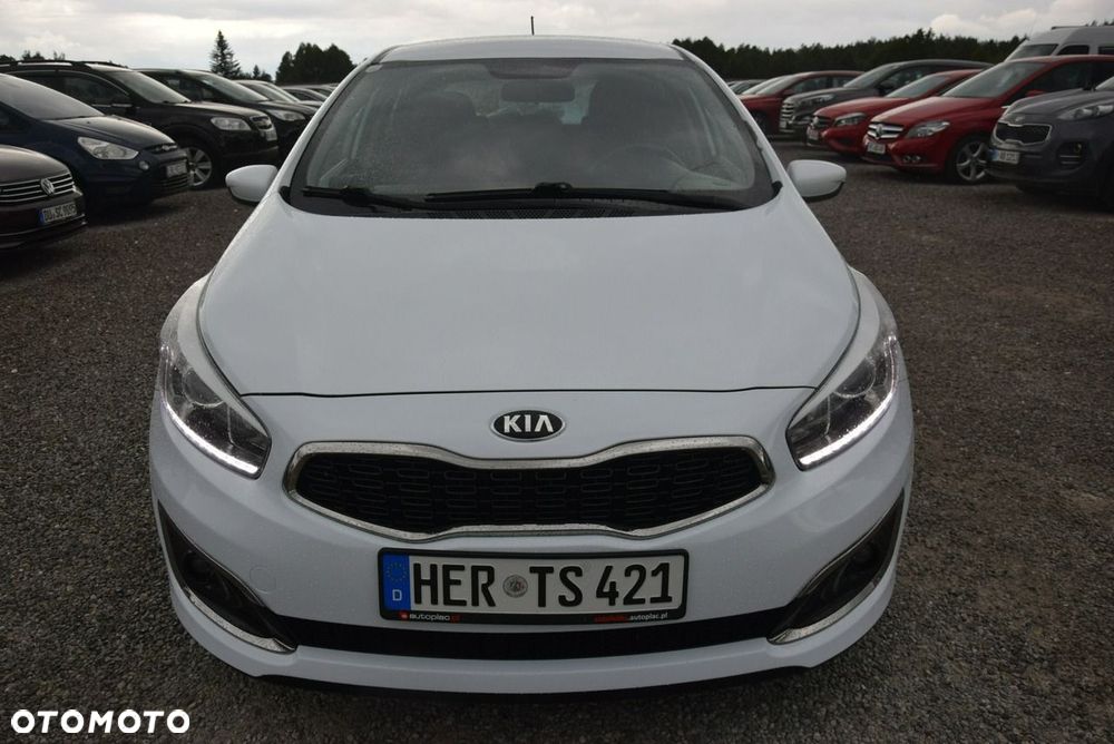 Kia Ceed 1.0 T-GDI ISG Edition 7 - 4