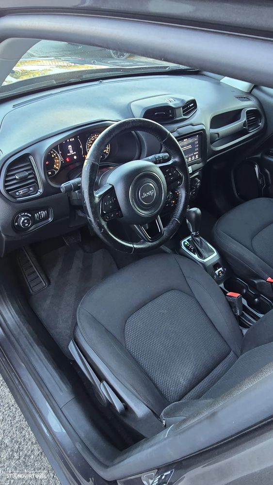 Jeep Renegade 1.3 T Night Eagle DCT - 5