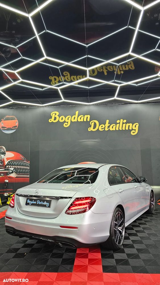 Mercedes-Benz E 220 d 4MATIC Aut. - 16