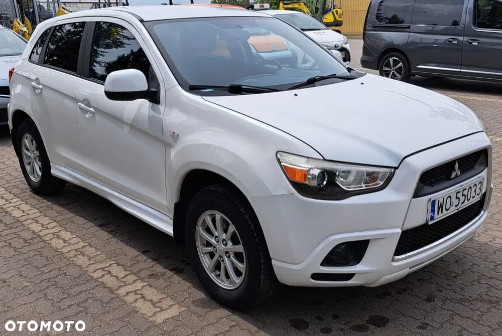 Mitsubishi Outlander 2.0 Intense - 2