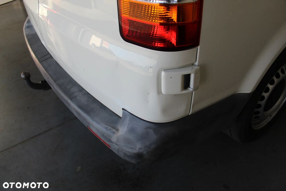 Volkswagen Transporter T5 - 15