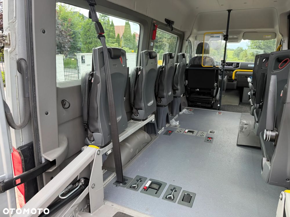 Volkswagen Crafter - 24