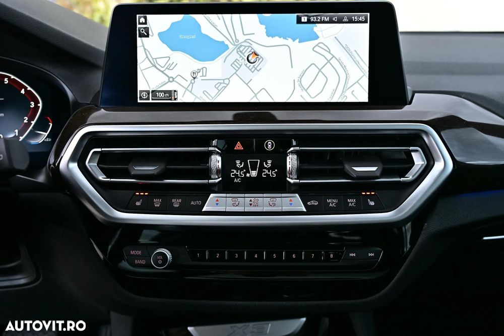 BMW X3 xDrive30i AT - 31