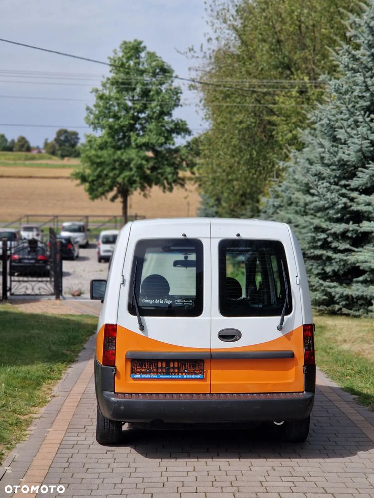 Opel Combo Tour 1.6 CNG Arizona - 9