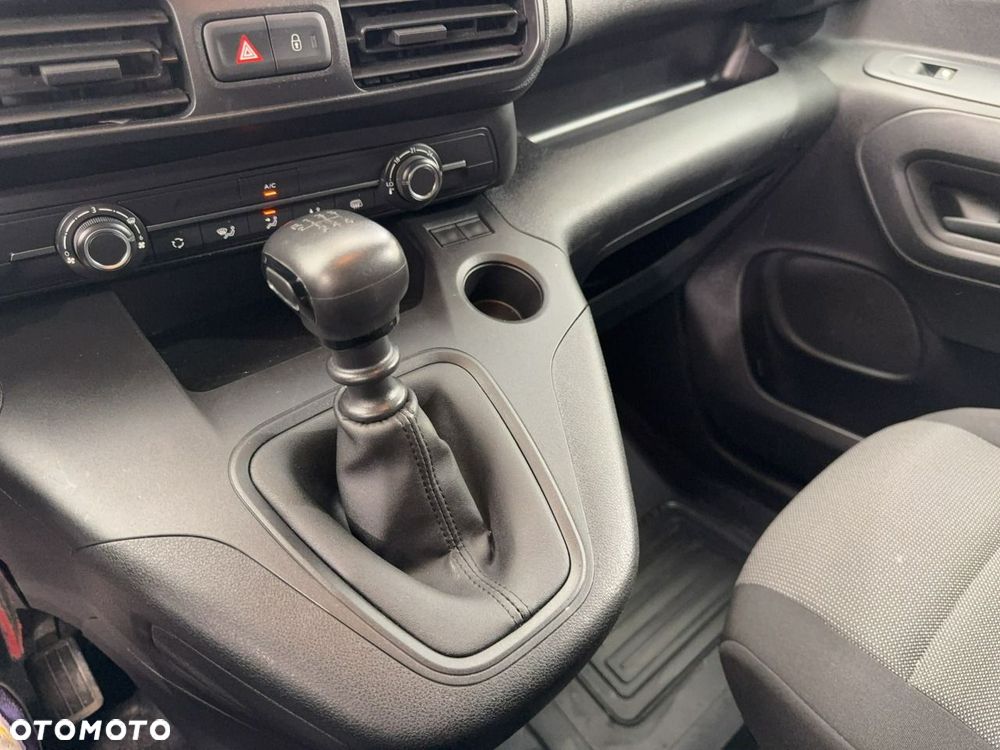 Toyota Proace City - 19