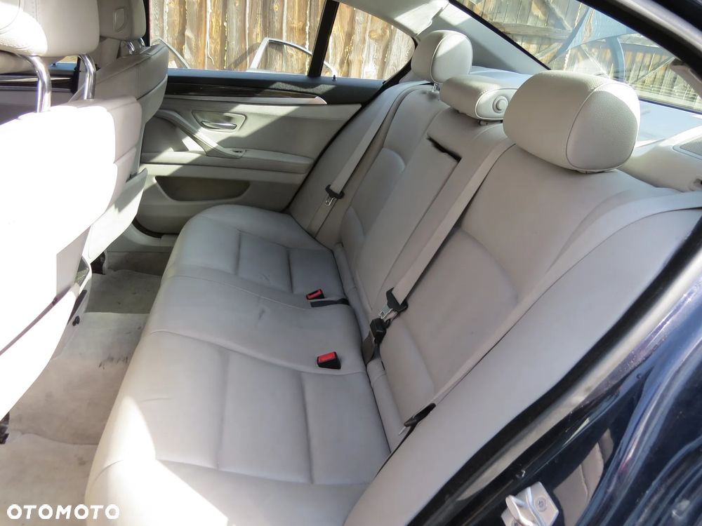 BMW 528i F10 X-DRIVE LAKIER A89 2.0 N20B20A NA CZĘŚCI - 32