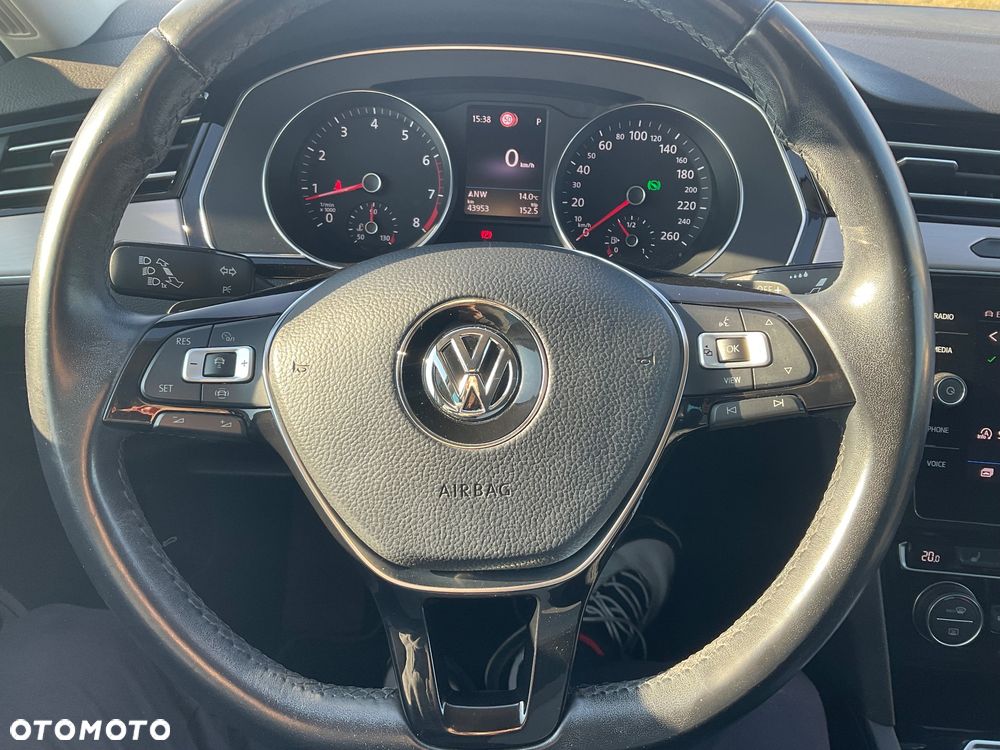 Volkswagen Passat 1.5 TSI EVO Highline DSG - 12