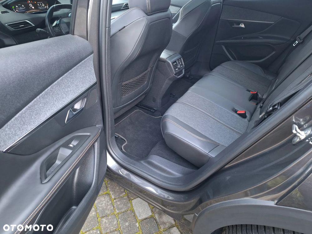 Peugeot 3008 THP 165 EAT6 Stop & Start Allure - 26