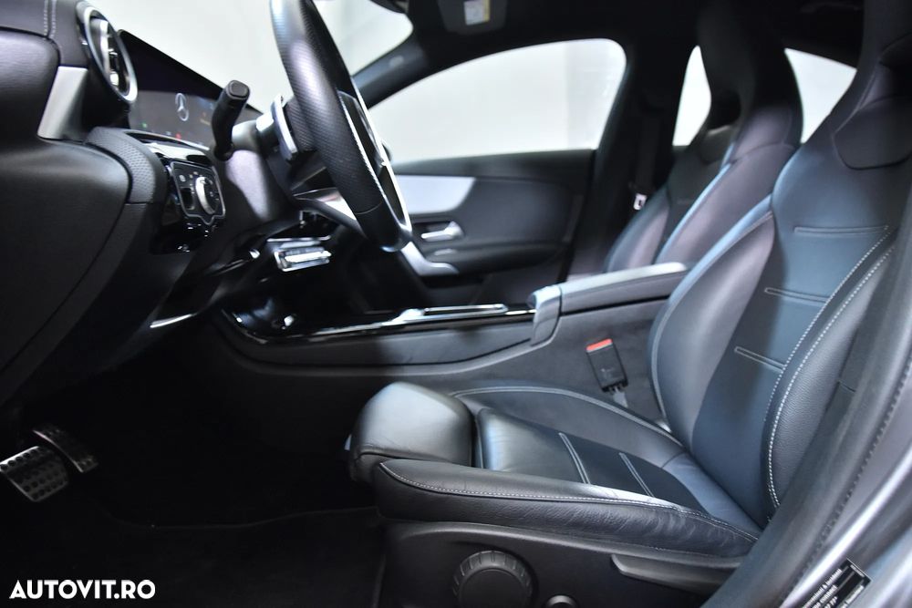Mercedes-Benz CLA 250 e 8G-DCT AMG Line - 24