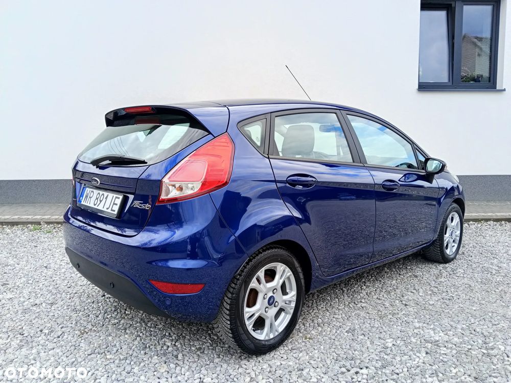 Ford Fiesta 1.25 Celebration - 6