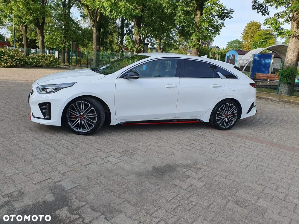 Kia ProCeed 1.6 T-GDI GT - 5