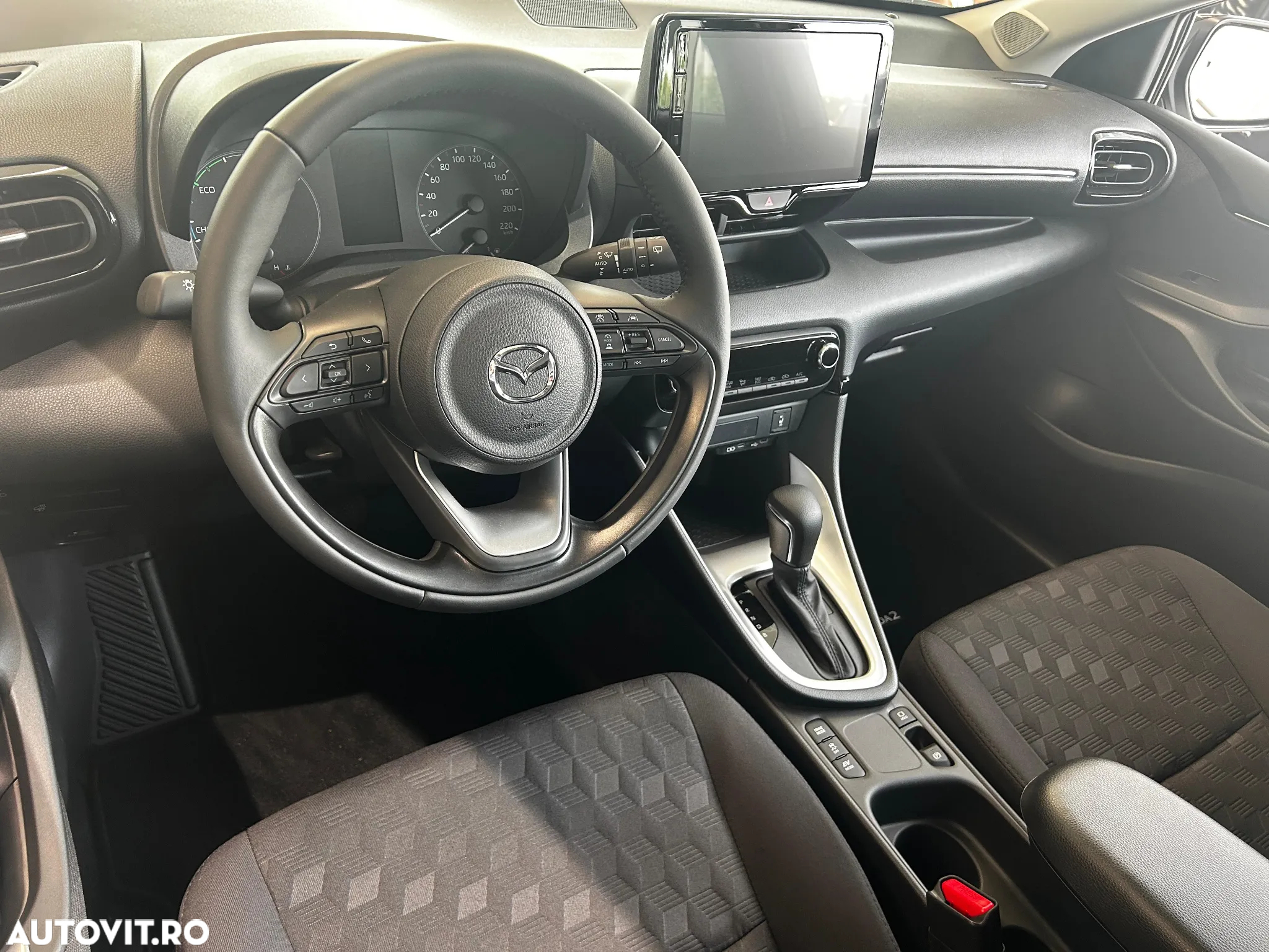 Mazda 2 Hybrid G116 CVT Exclusive-Line - 4