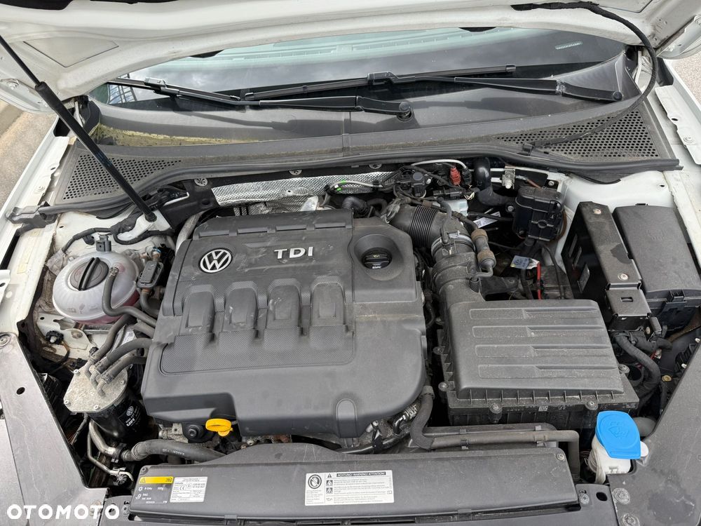 Volkswagen Passat 2.0 TDI BMT Comfortline - 18