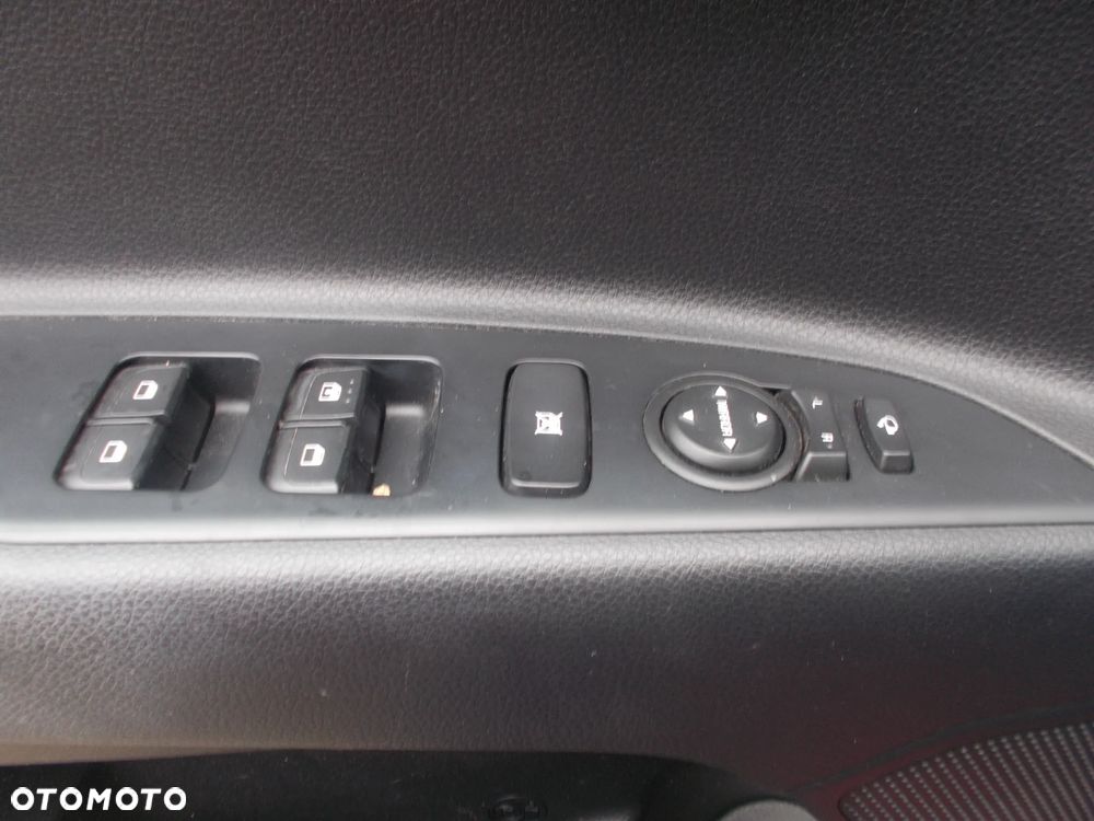 Kia Stonic 1.4 L - 18
