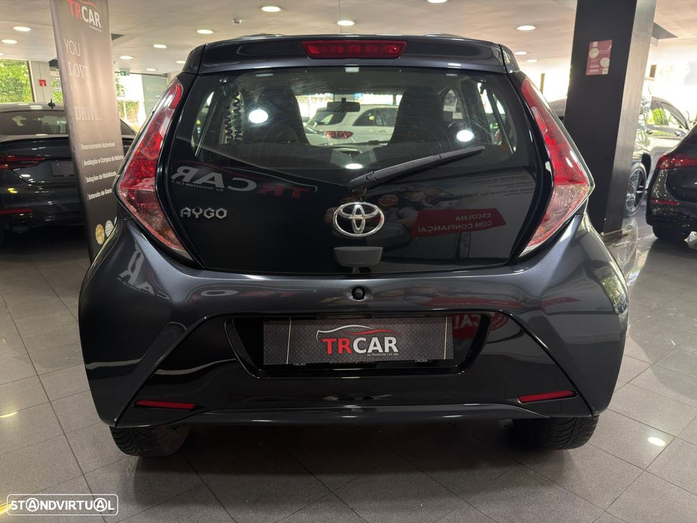 Toyota Aygo 1.0 X-Play+AC+X-Touch - 12