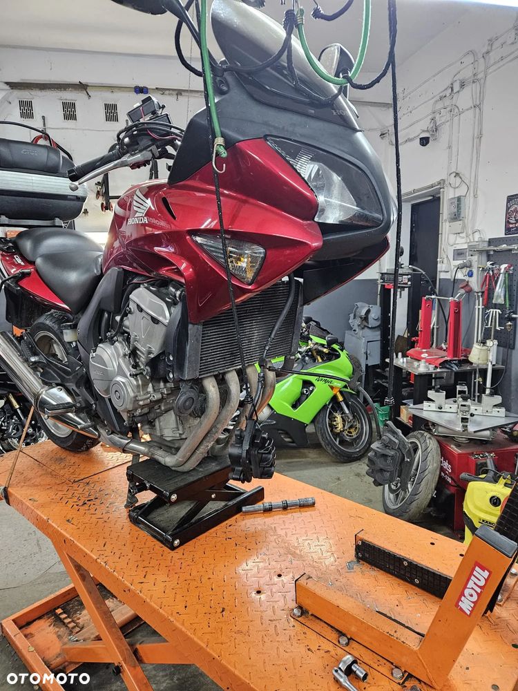 Honda CBF - 5