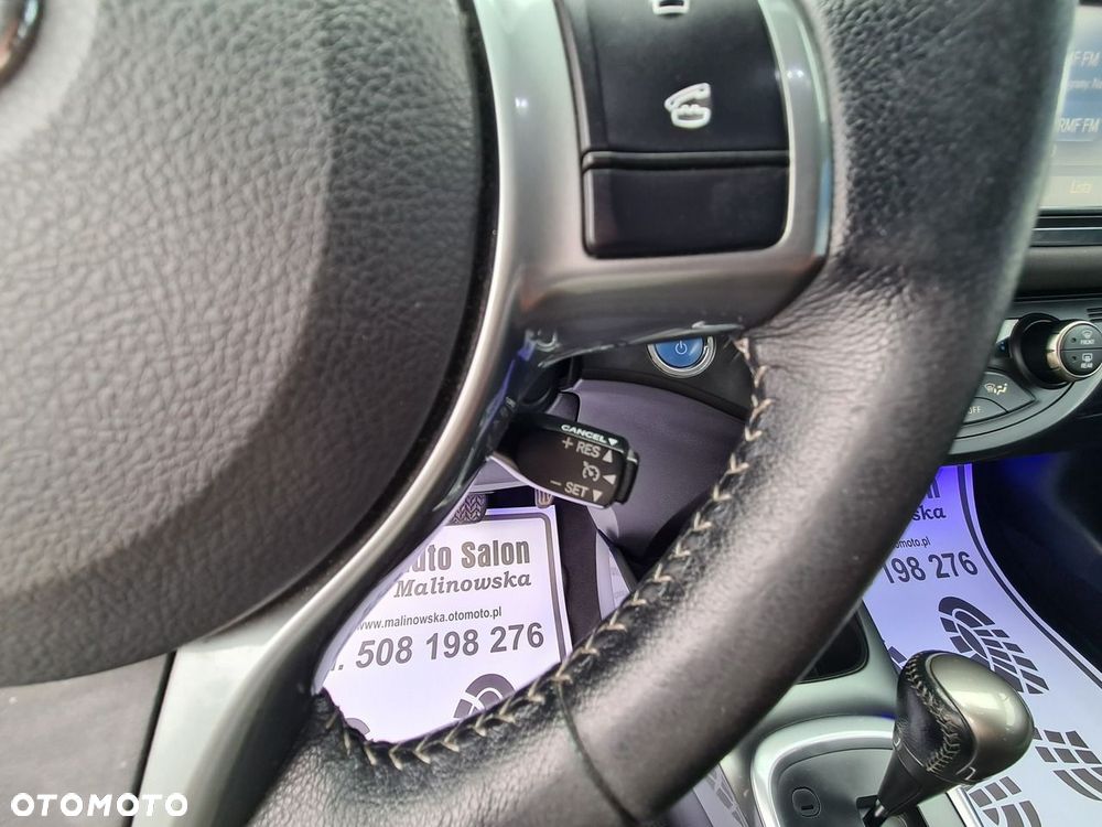Toyota Yaris Hybrid 100 Life - 23