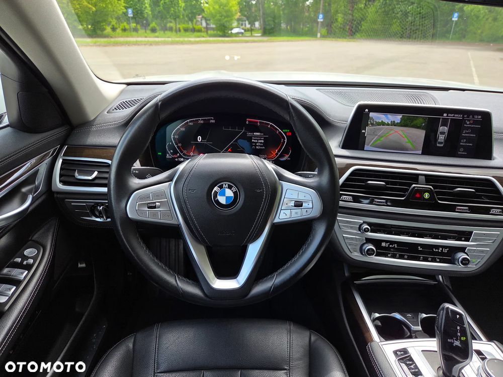 BMW Seria 7 730d - 12