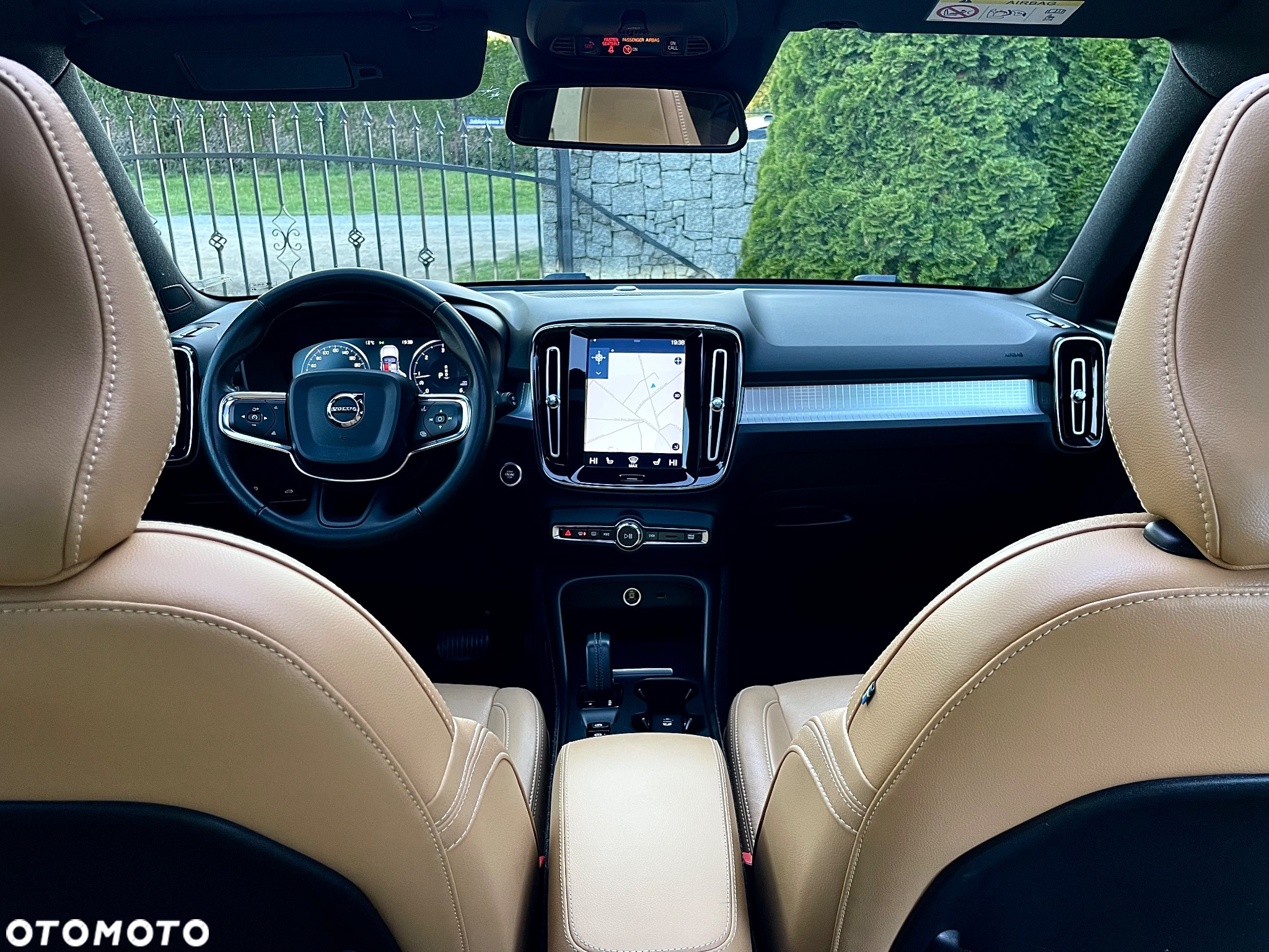Volvo XC 40 D3 Momentum Pro - 32