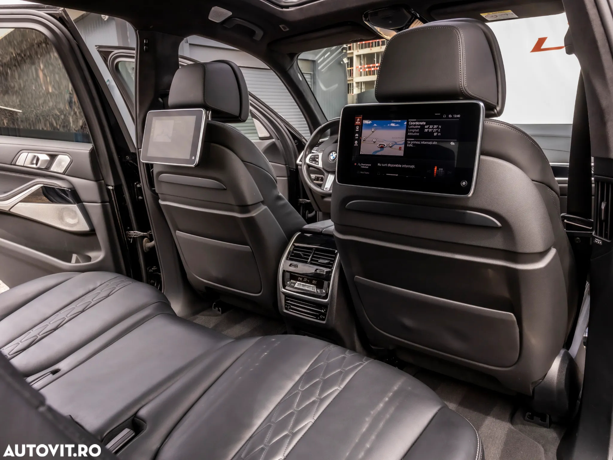 BMW X7 M50d - 12