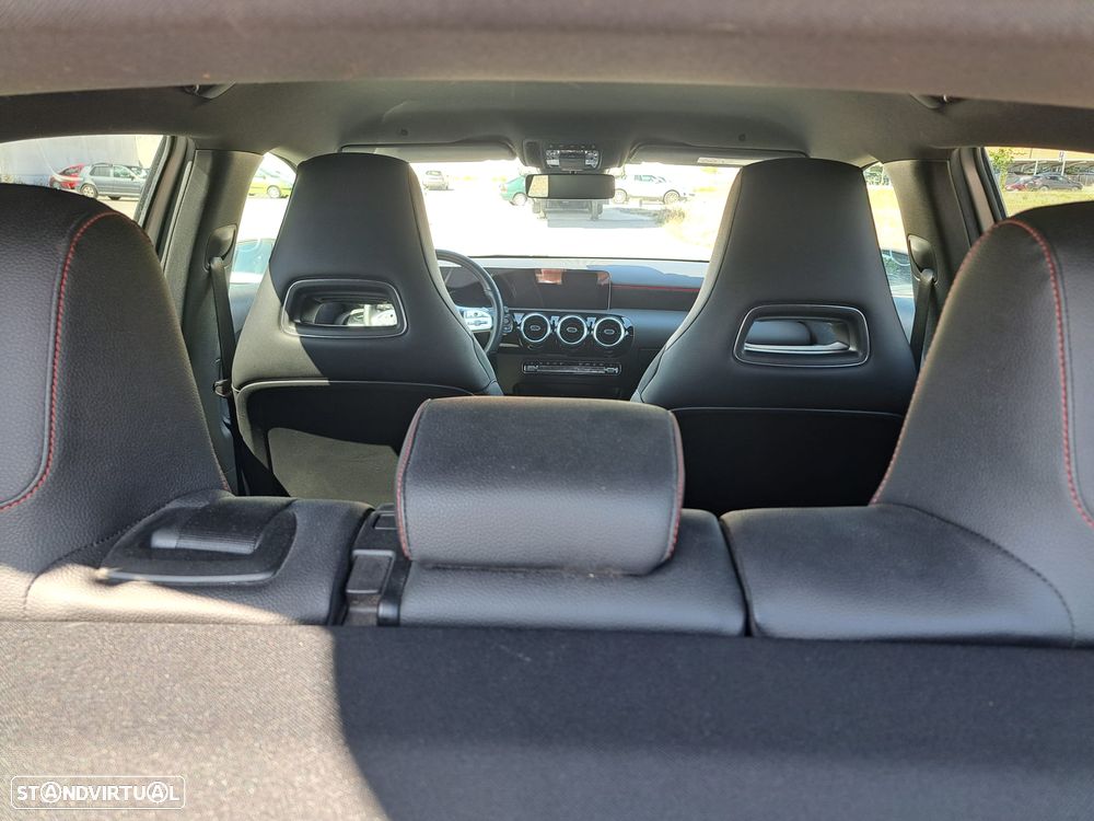 Mercedes-Benz A 200 AMG Line Aut. - 24