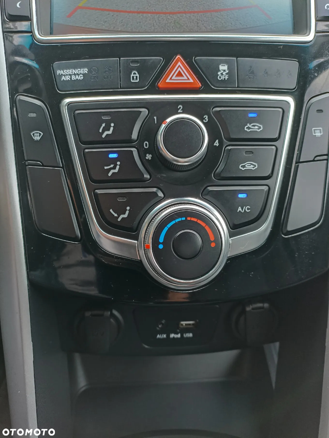 Hyundai i30 - 24