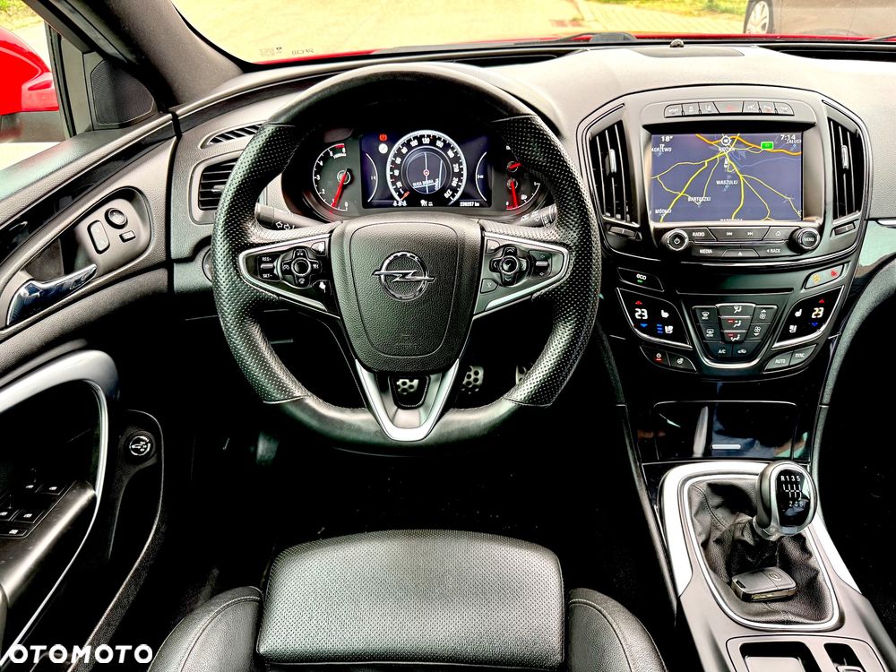 Opel Insignia - 29