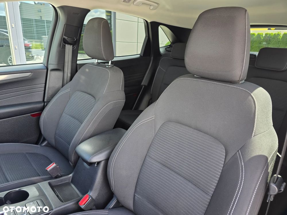 Ford Kuga 2.0 EcoBlue FWD Titanium - 14