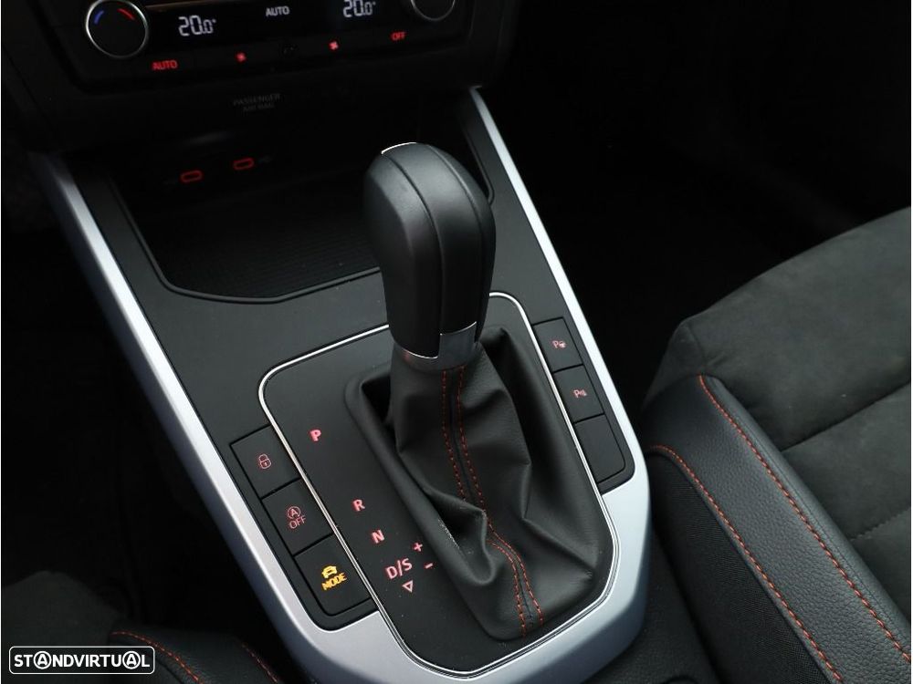 SEAT Arona 1.0 TSI FR DSG - 24