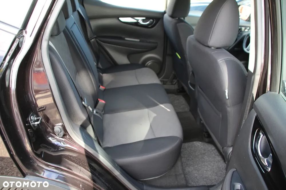 Nissan Qashqai 1.6 DIG-T Acenta - 33