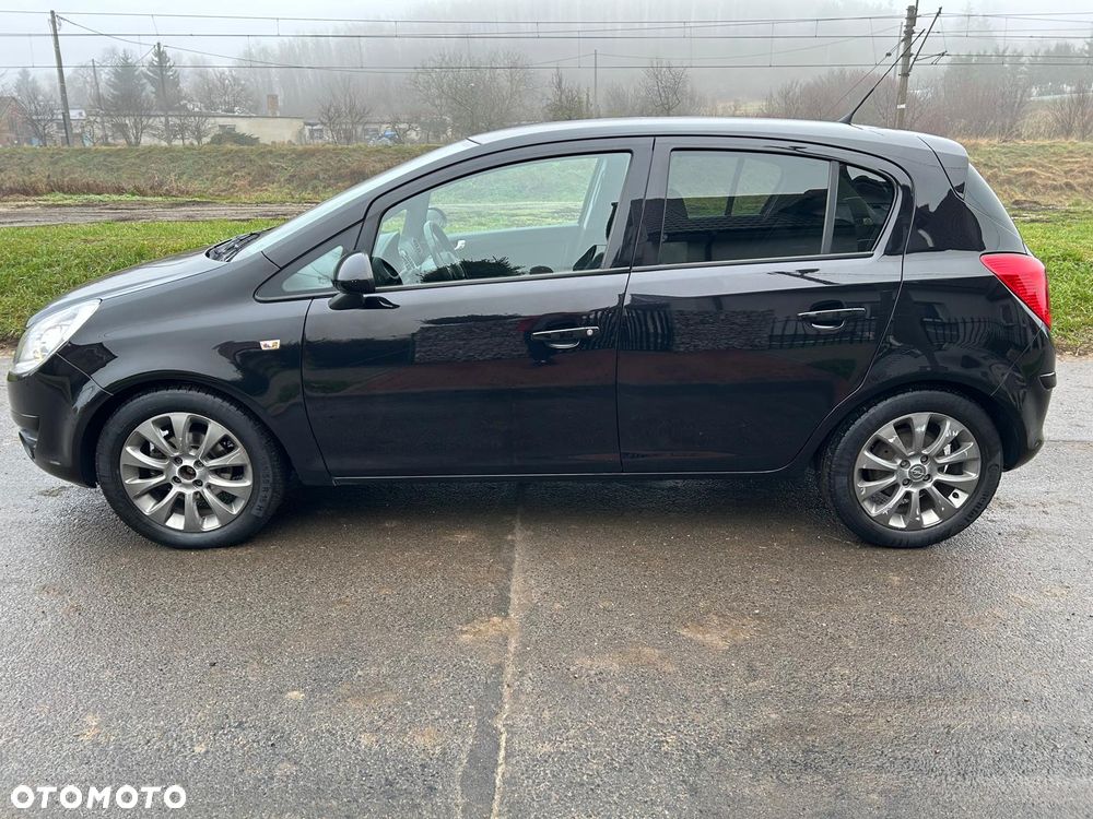 Opel Corsa 1.2 16V Enjoy - 9