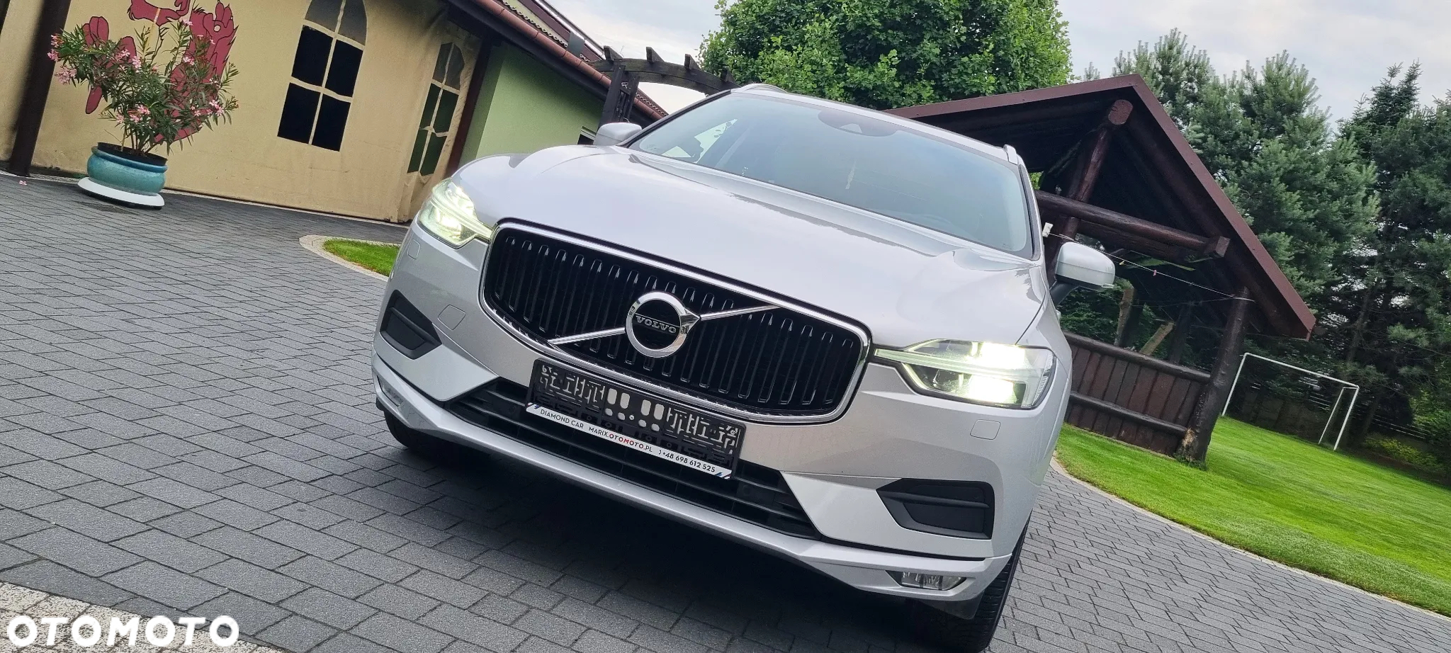 Volvo XC 60 B4 D AWD Geartronic Momentum Pro - 5