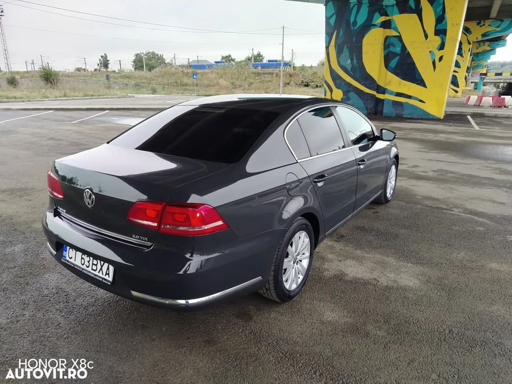 Volkswagen Passat 2.0 TDI Highline - 7