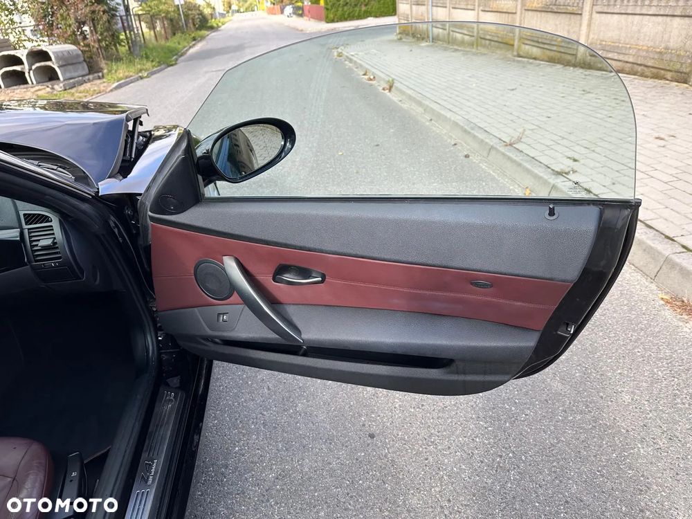 BMW Z4 2.5i - 18