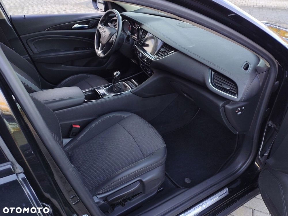 Opel Insignia 2.0 CDTI Enjoy S&S - 26