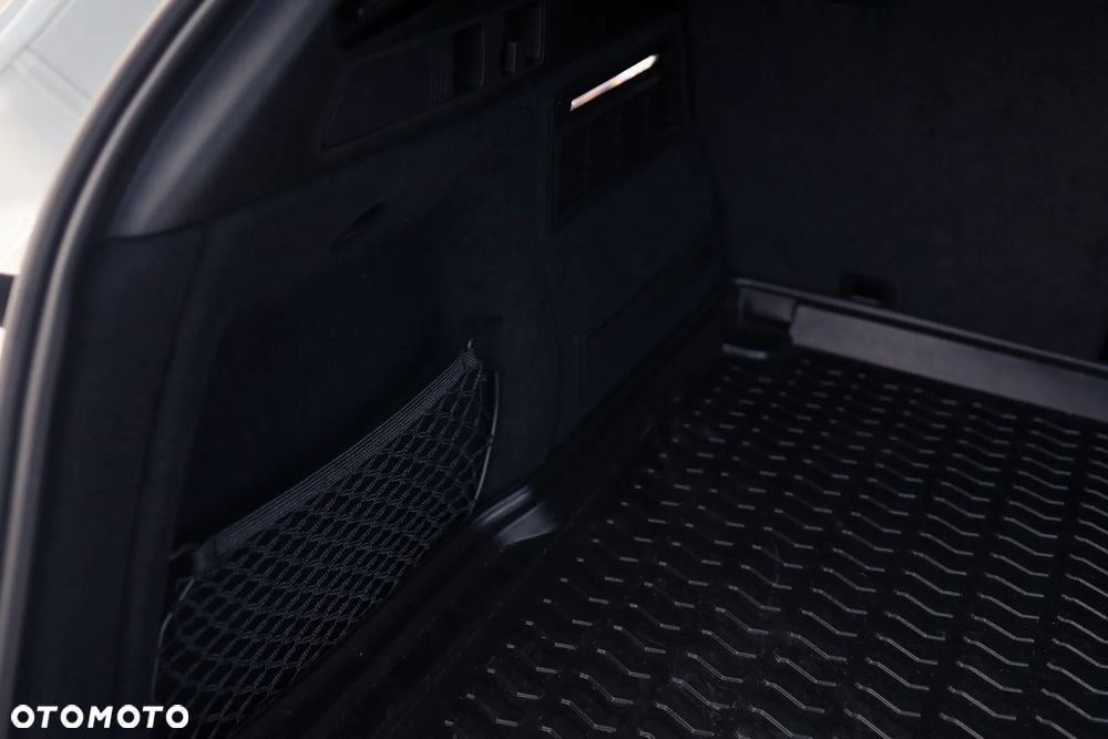 Audi Q5 55 TFSI e Quattro S Line S tronic - 30