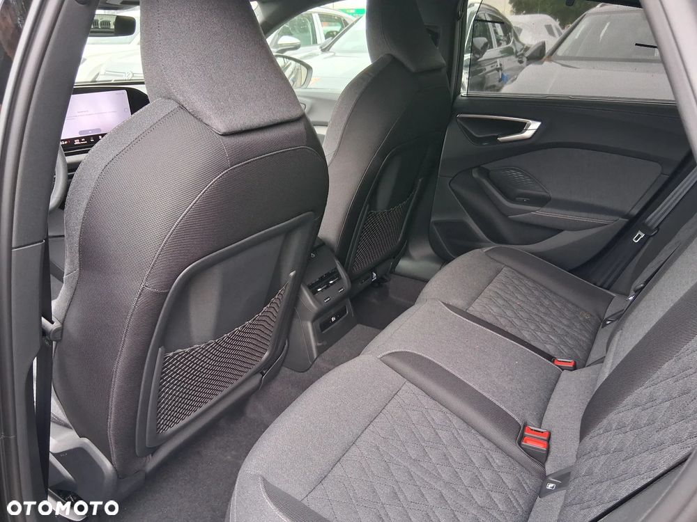 Audi A5 Limousine - 8