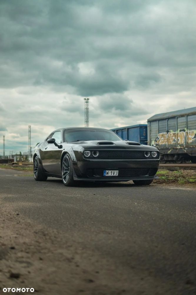 Dodge Challenger 6.2 Redeye Widebody - 1