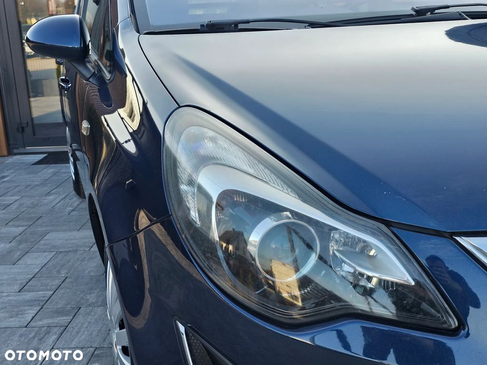 Opel Corsa 1.4 16V Cosmo - 25