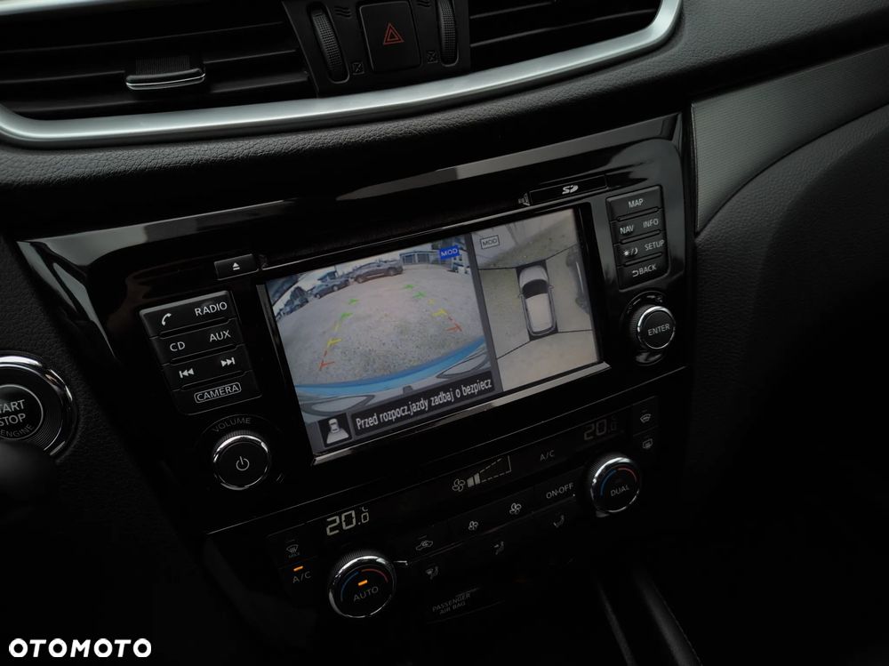 Nissan Qashqai 1.6 DIG-T Tekna - 16