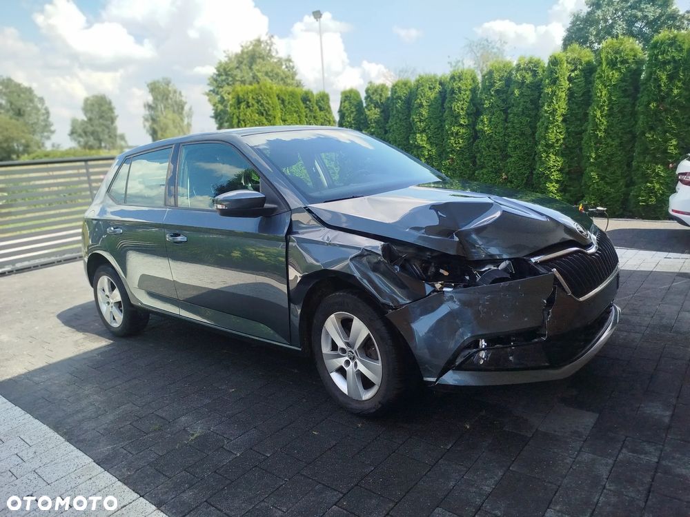Skoda Fabia 1.0 TSI Ambition - 2