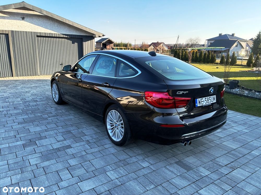 BMW 3GT 330i GPF Luxury Line - 9