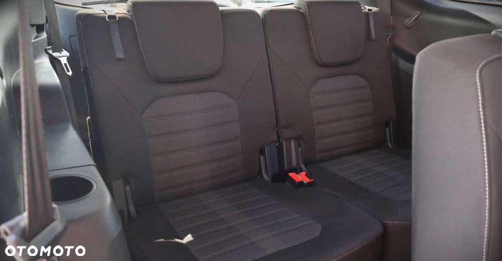Ford Galaxy - 19